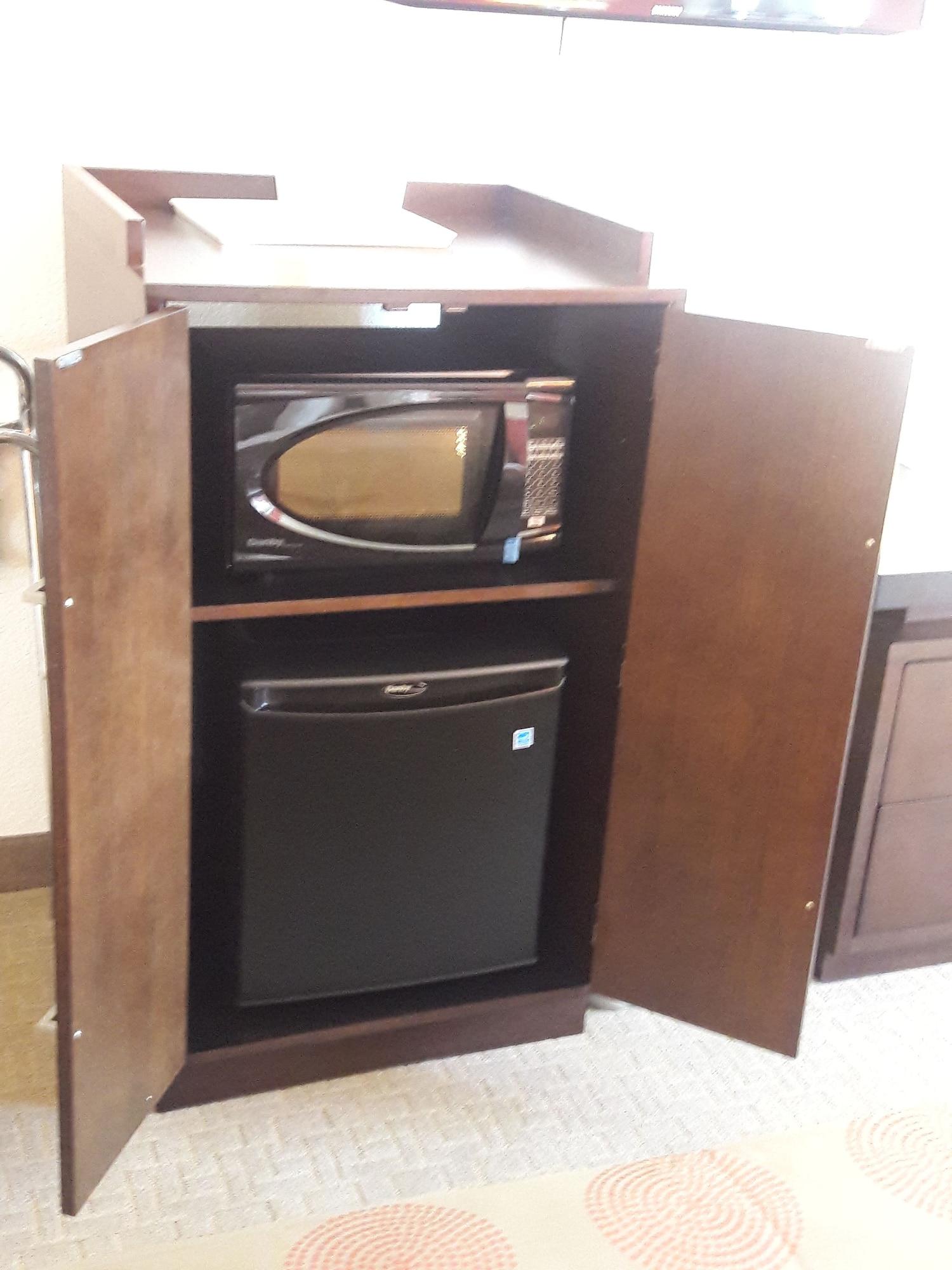 Ramada By Wyndham Albuquerque Airport Hotel Ngoại thất bức ảnh