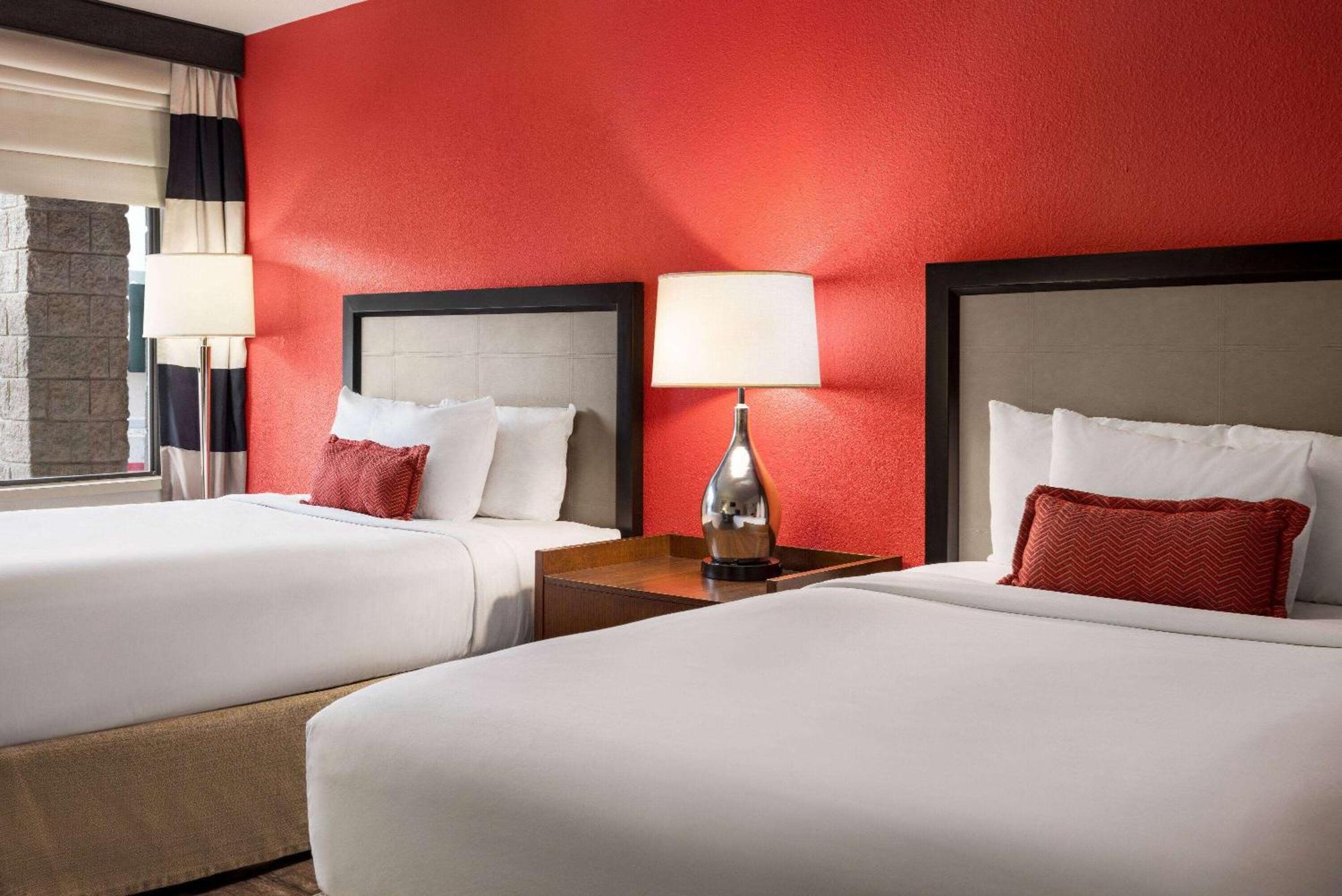 Ramada By Wyndham Albuquerque Airport Hotel Ngoại thất bức ảnh