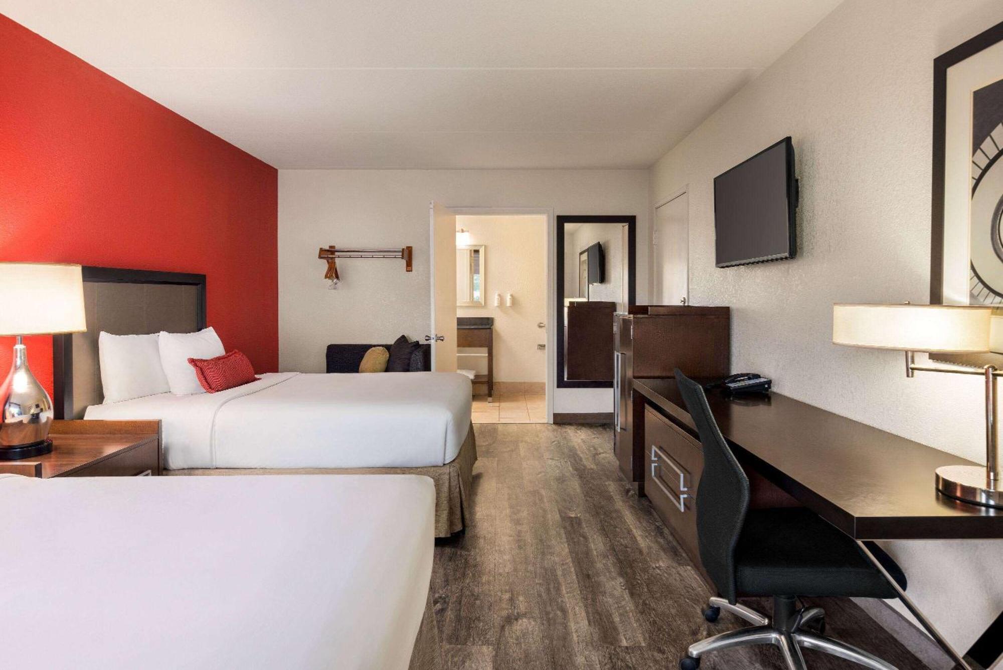 Ramada By Wyndham Albuquerque Airport Hotel Ngoại thất bức ảnh